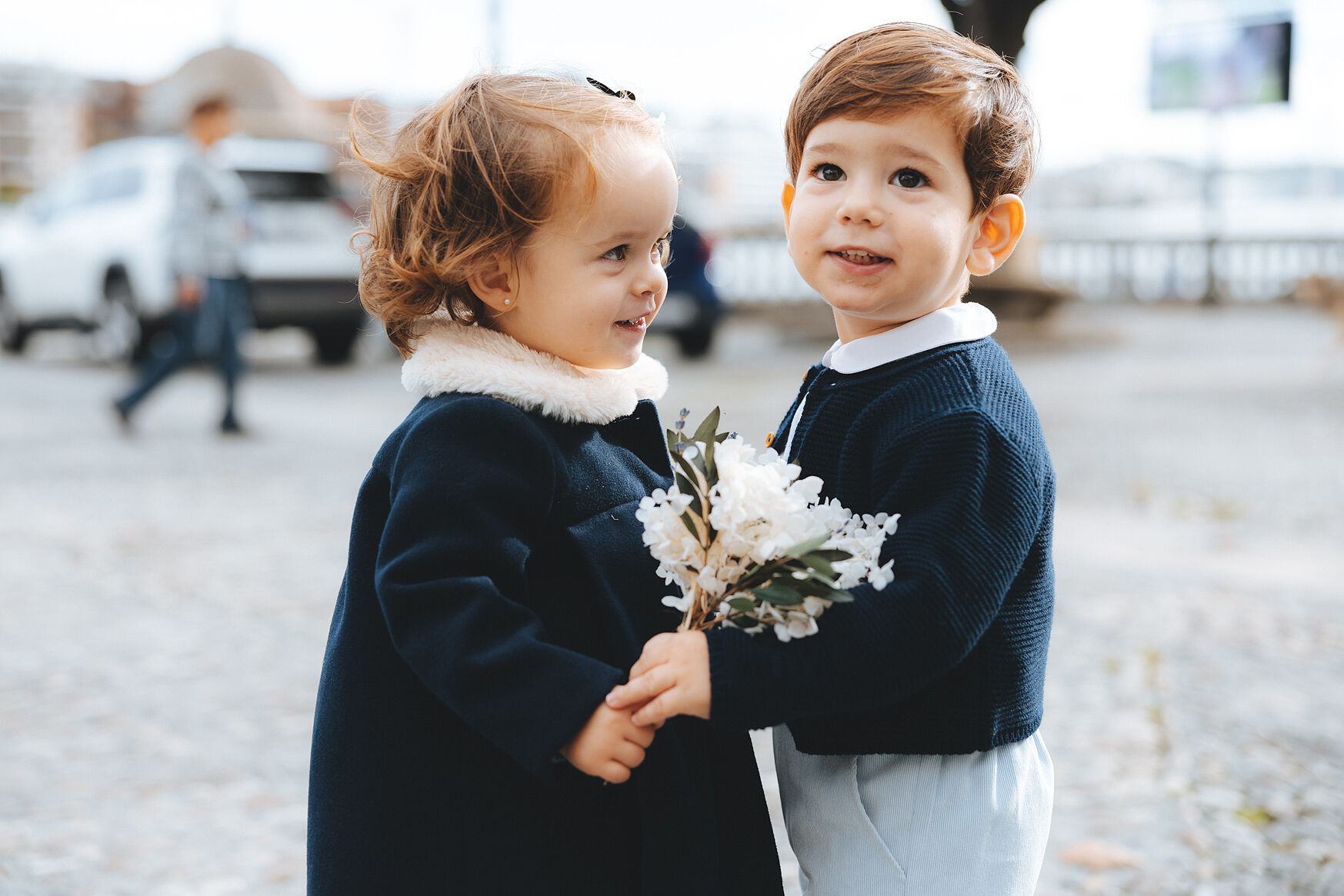Wedding photography. Flower girl and page boy at Portugalete Town Hall.