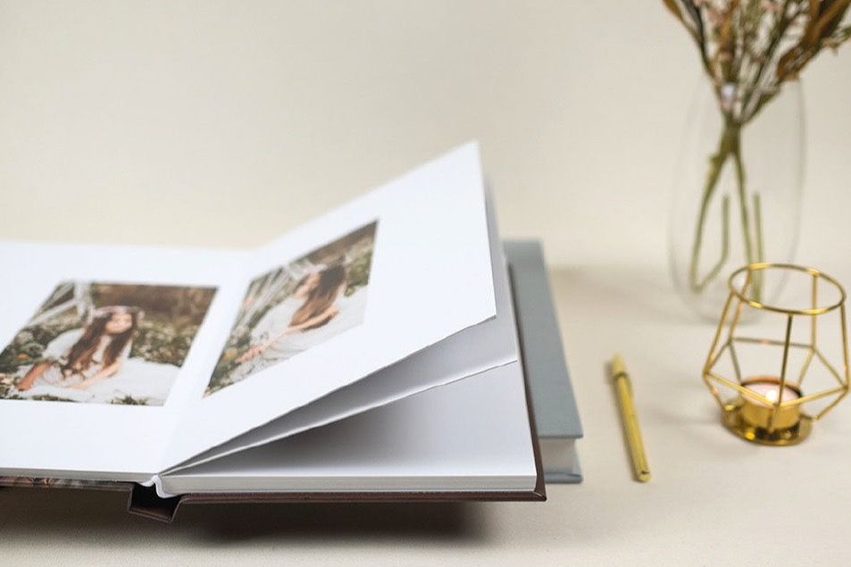 Libro de firmas Fotografo Kunst Photo & Art Berango, Getxo, Bilbao, Sopelana