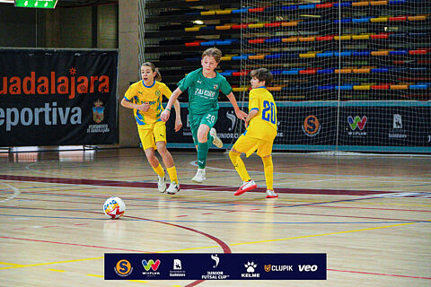 MULTIUSOS - FOTÓGRAFO 2 (de 12:00 a 15:00)