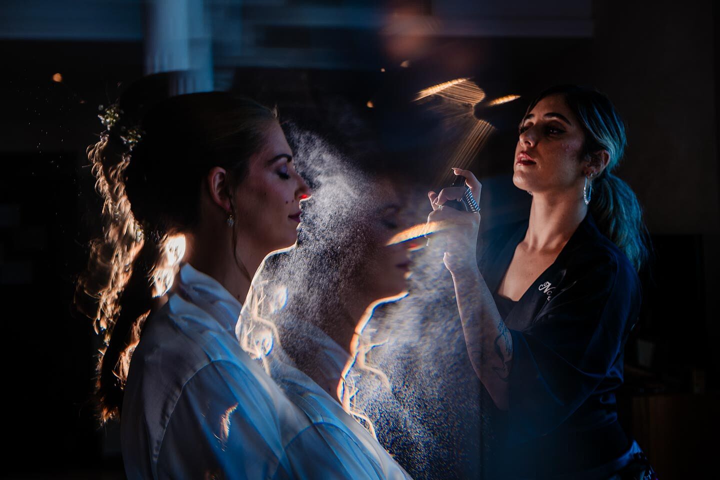 fotografía de boda romántica en la playa de Fuerteventura al atardecer, capturada por un fotógrafo profesional de bodas  hotel  r2 bahia calma 36