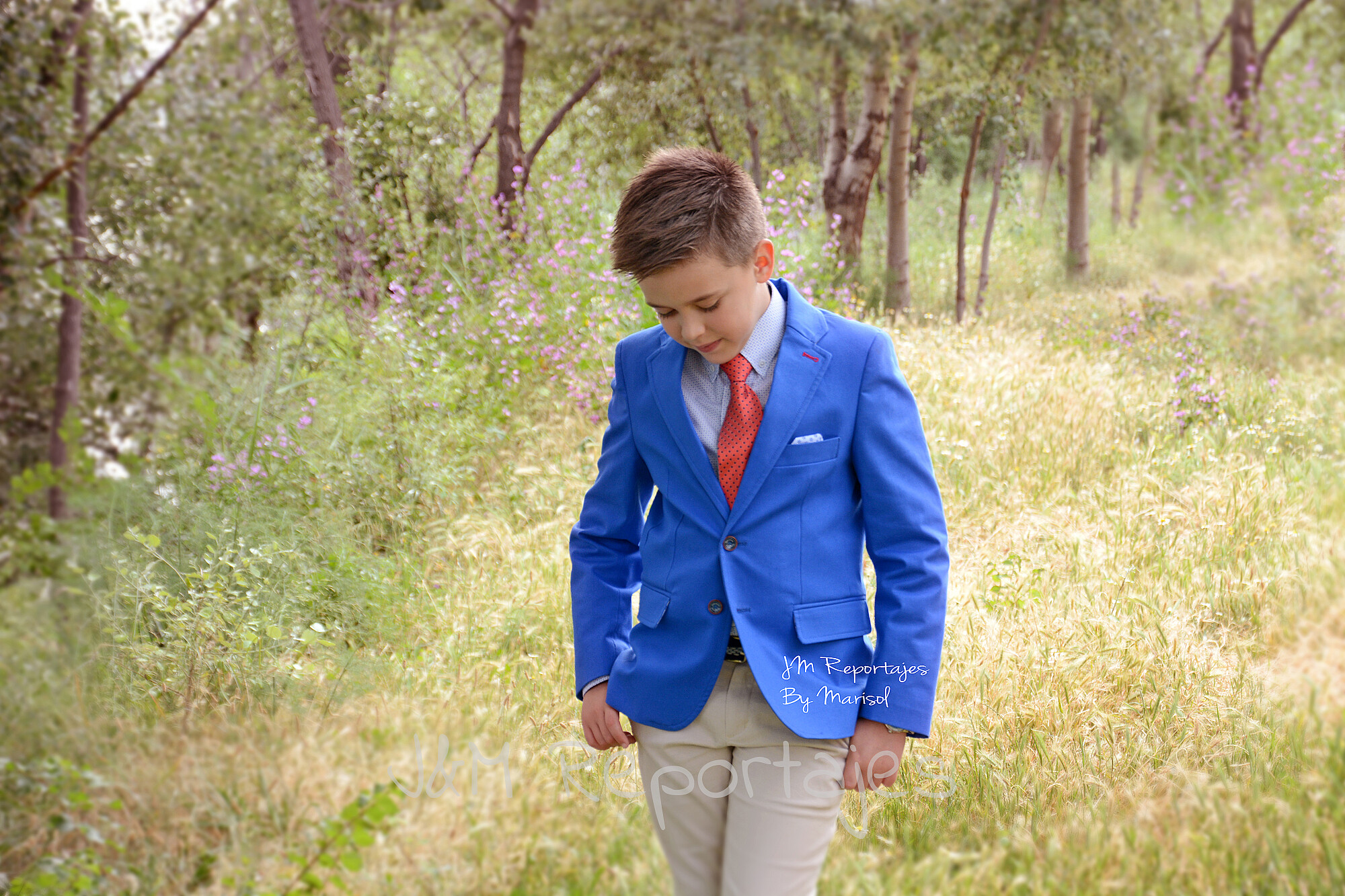 comunión-zaragoza-reportaje-fotos-estudio-exterior-niño-traje-romántico-marysol-fotógrafa-456