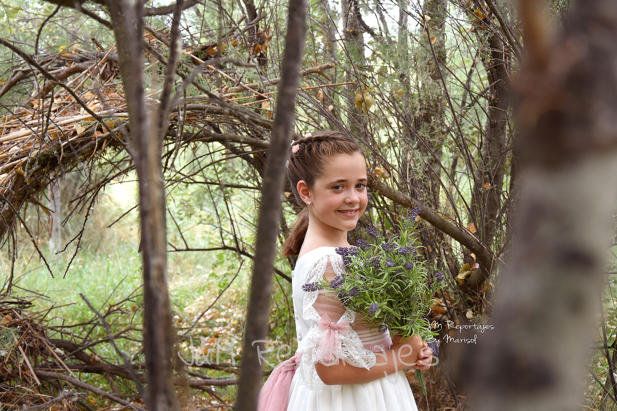 Fotos -exterior-estudio- niña-zaragoza-fotografa-fotografo-infantil