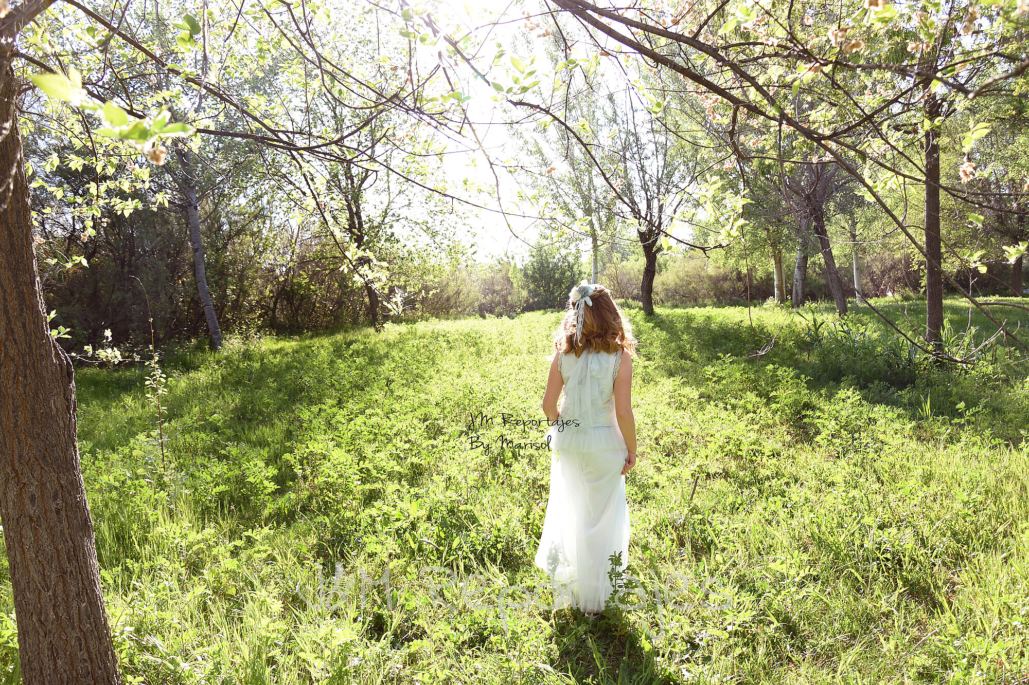 Marysol-fotógrafa-Zaragoza-comunión-fotos-exterior-diferentes