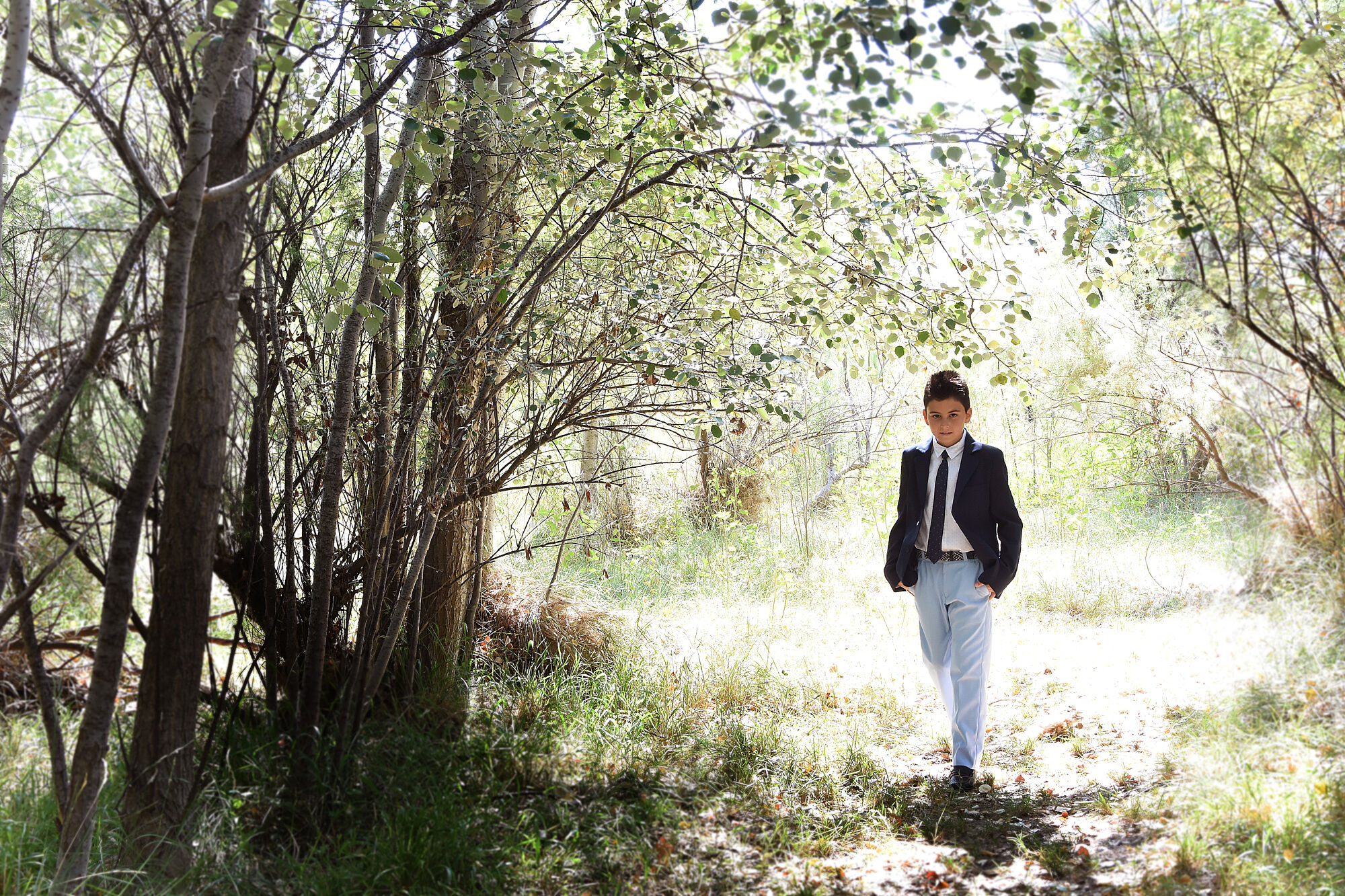 fotografa-comuniones-zaragoza-jym-reportajes-trajes-niños-estudio-exteriores-fotografia