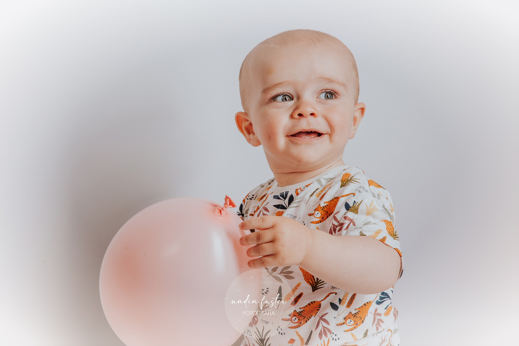 RAÚL-FUSTER-FOTOGRAFÍA-SESIÓN-BEBE-ESTUDIO-CASTALLA (4)