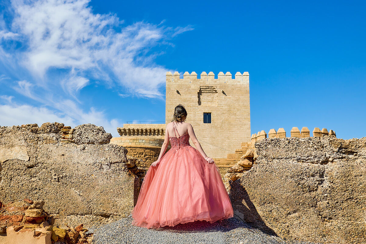15Añera Lujo sesión de quinceañera en Alcazaba de Almería