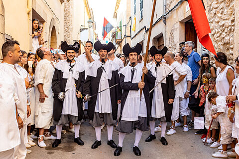 Moros i Cristians - Fins abans Can Escarrinxo
