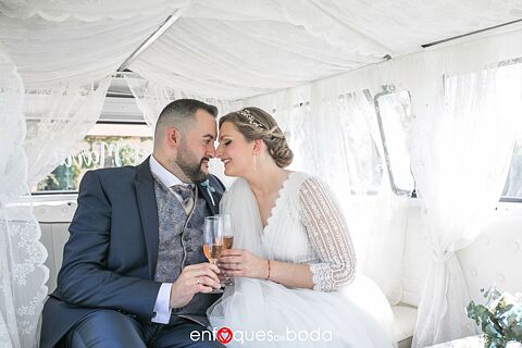 JUAN ANTONIO & PAULA