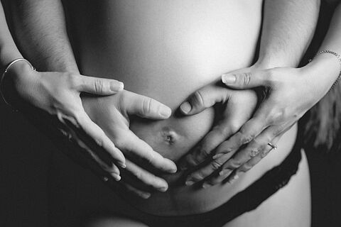 Embarazo Claudia - Descarga