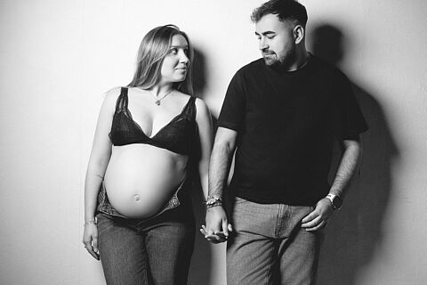 Embarazo Ariadna - Descarga