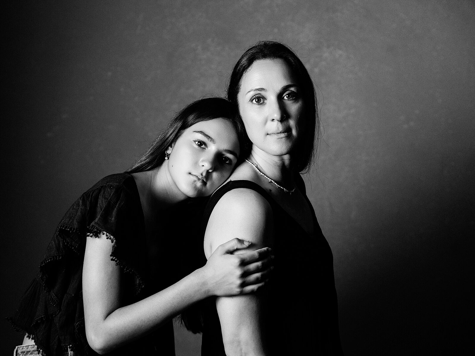 Rebeca Gallardo Fotografía | Rebeca Gcol Fotografía - sesion-familia-retrato-grupal-alcala-de-henares02-ts20260227194151480310.jpg