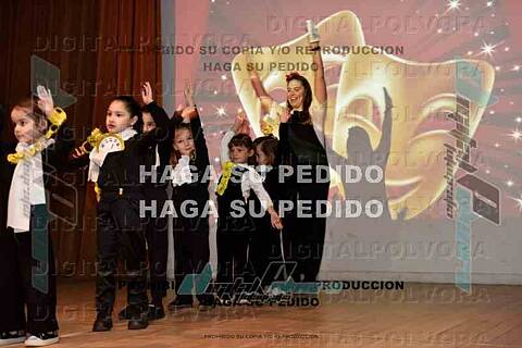 23-034 D JARDIN Acto 25 de Mayo