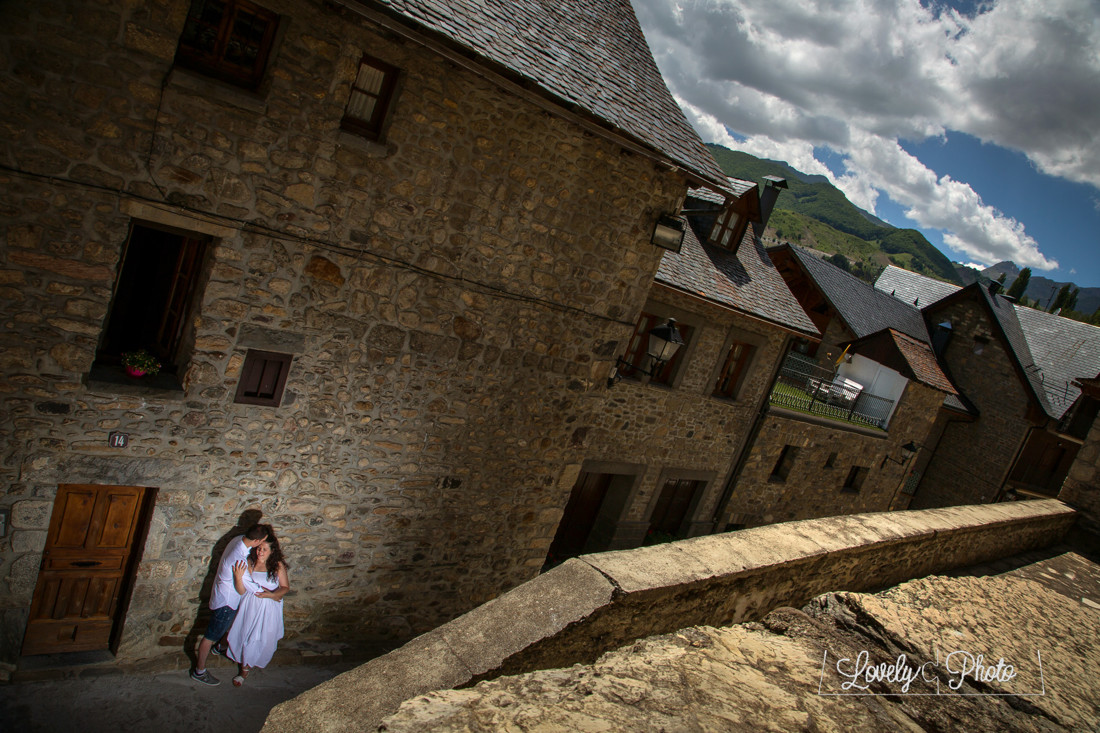 lovelyphoto_boda_pirineo_wedding_engagement-10