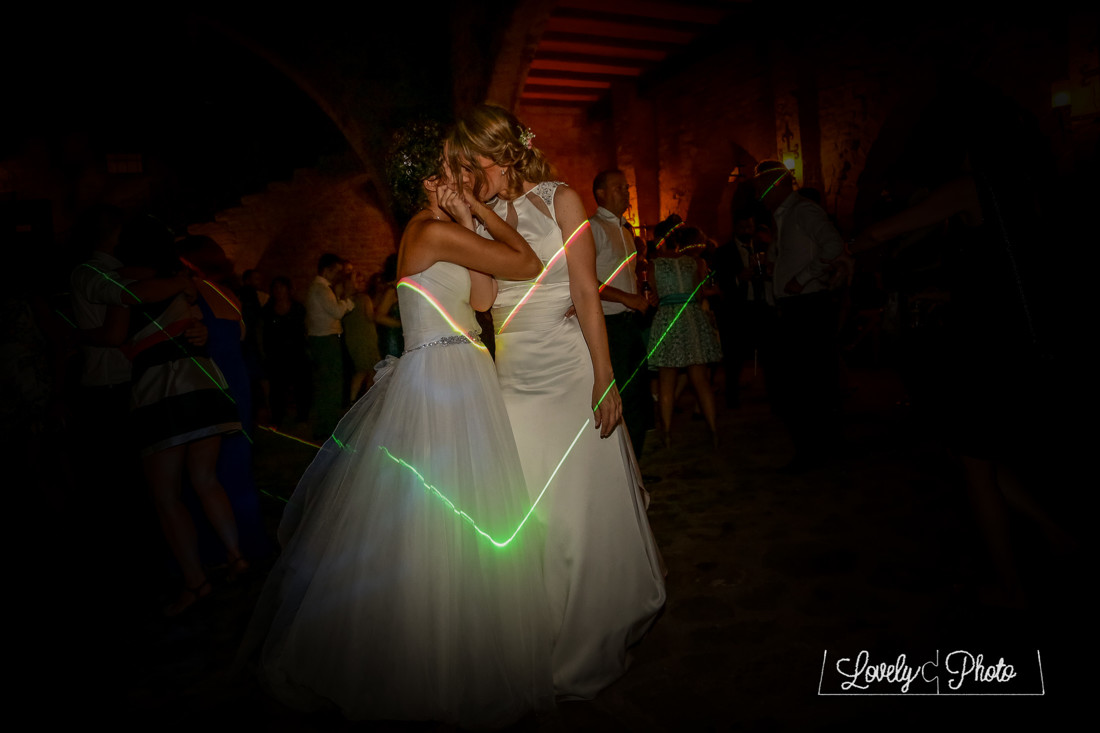 Lovelyphoto_Carmen&Elena-53