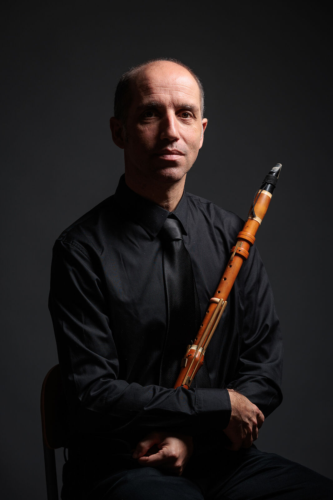 Daniel Mellado Fotografía - retrato-fine-art-estudio-mallorca-musico-ts20260102184507195288.jpg