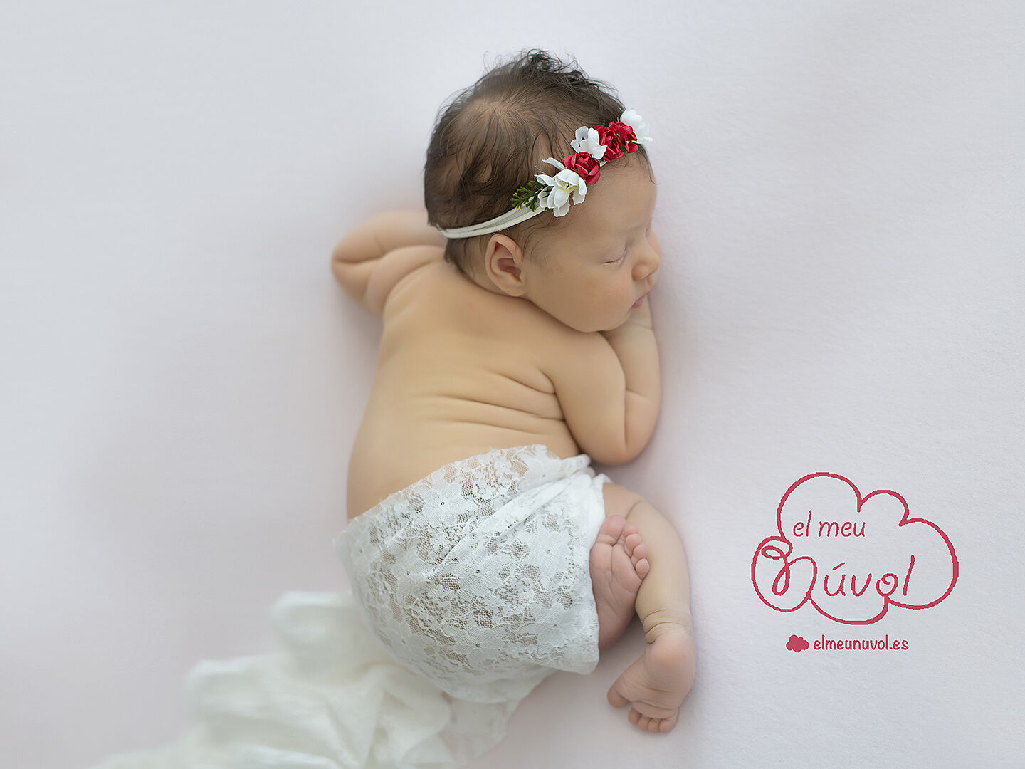 FOTOGRAFO-NEWBORN-IGUALADA-FOTOGRAFIA-RECIEN-NACIDO-REPORTAJE-BEBE-NOUNAT-EL-MEU-NUVOL00017