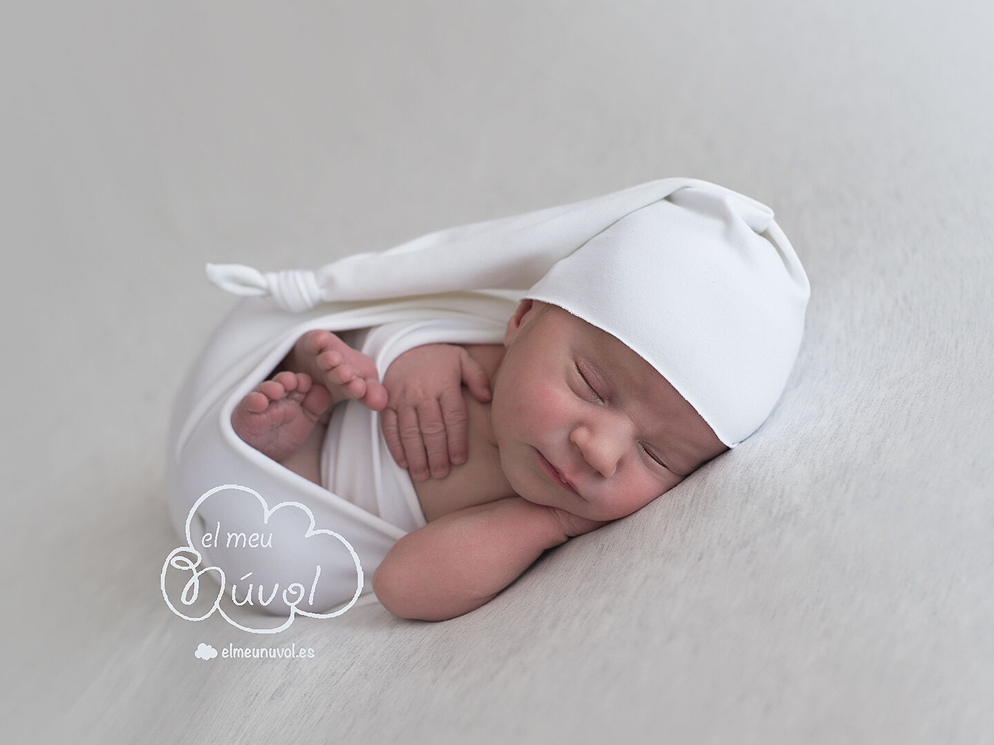 FOTOGRAFO_NEWBORN_IGUALADA_BARCELONA_FOTOS_RECIEN_NACIDO_EL_MEU_NUVOL_FOTOGRAFIA_EMBARAZO_FAMILIA_NOUNAT_NADO_BEBE_00001