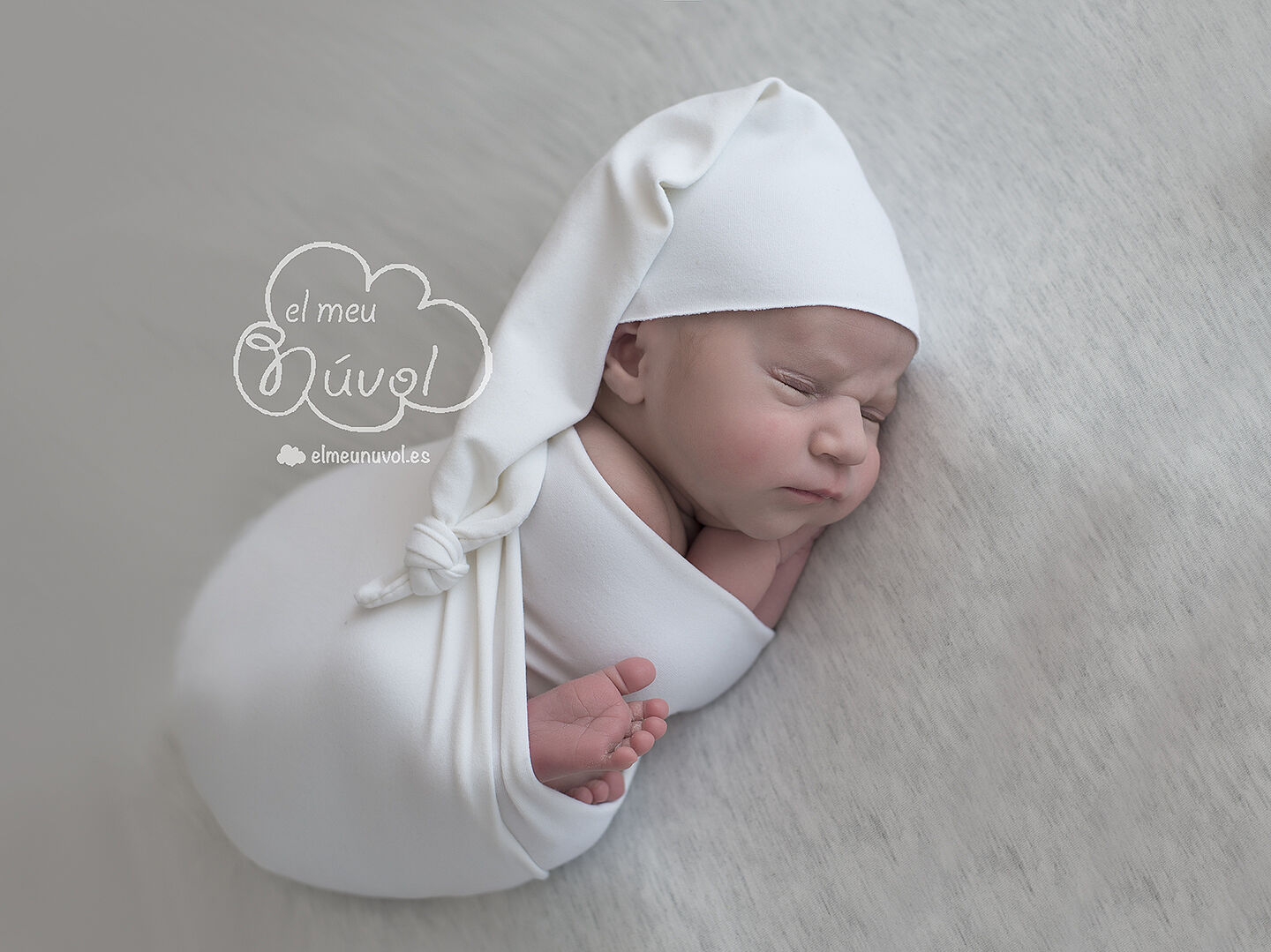 FOTOGRAFO_NEWBORN_IGUALADA_BARCELONA_FOTOS_RECIEN_NACIDO_EL_MEU_NUVOL_FOTOGRAFIA_EMBARAZO_FAMILIA_NOUNAT_NADO_BEBE_00005