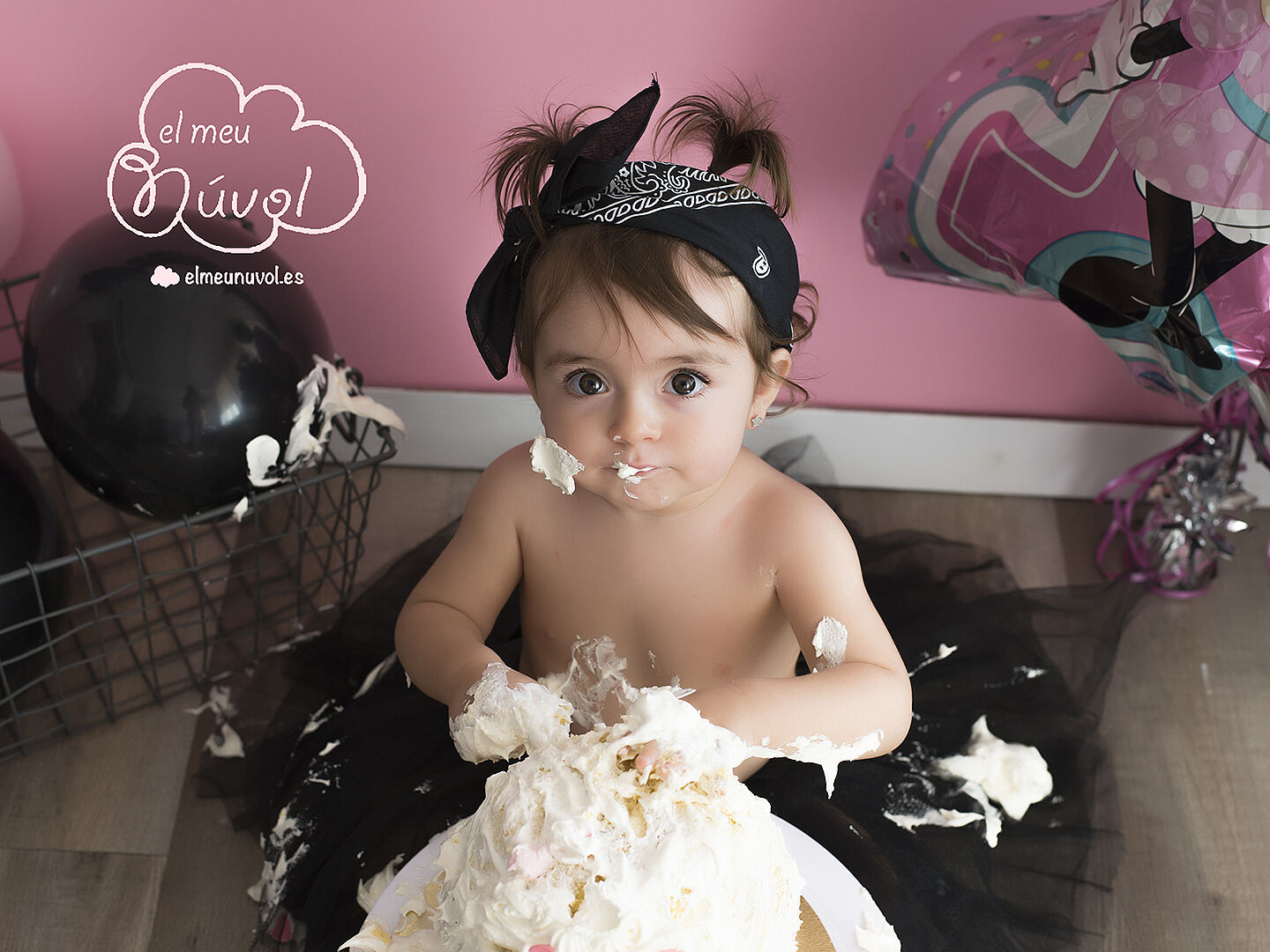 FOTOGRAFO_INFANTIL_IGUALADA_FOTOGRAFIA_BEBES_REPORTAJE_CUMPLEAÑOS_SMASH_THE_CAKE_NEWBORN_RECIEN_NACIDO_NOUNAT_EL_MEU_NUVOL_00032