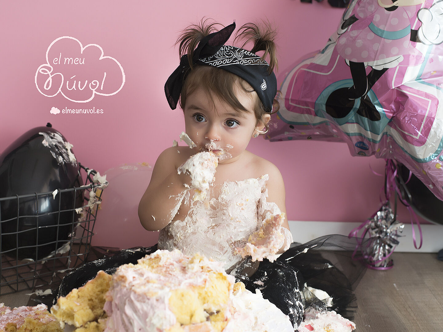 FOTOGRAFO_INFANTIL_IGUALADA_FOTOGRAFIA_BEBES_REPORTAJE_CUMPLEAÑOS_SMASH_THE_CAKE_NEWBORN_RECIEN_NACIDO_NOUNAT_EL_MEU_NUVOL_00048
