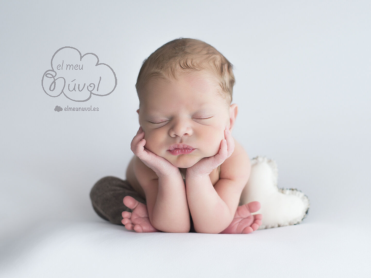 FOTOGRAFO_NEWBORN_IGUALADA_BARCELONA_FOTOS_RECIEN_NACIDO_EL_MEU_NUVOL_FOTOGRAFIA_EMBARAZO_FAMILIA_NOUNAT_NADO_BEBE_00027