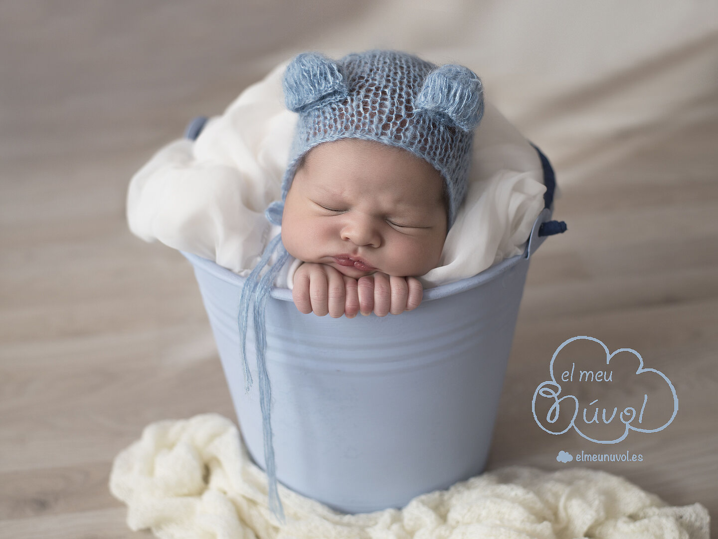 FOTOGRAFO_NEWBORN_IGUALADA_BARCELONA_FOTOS_RECIEN_NACIDO_EL_MEU_NUVOL_FOTOGRAFIA_EMBARAZO_FAMILIA_NOUNAT_NADO_BEBE_00025