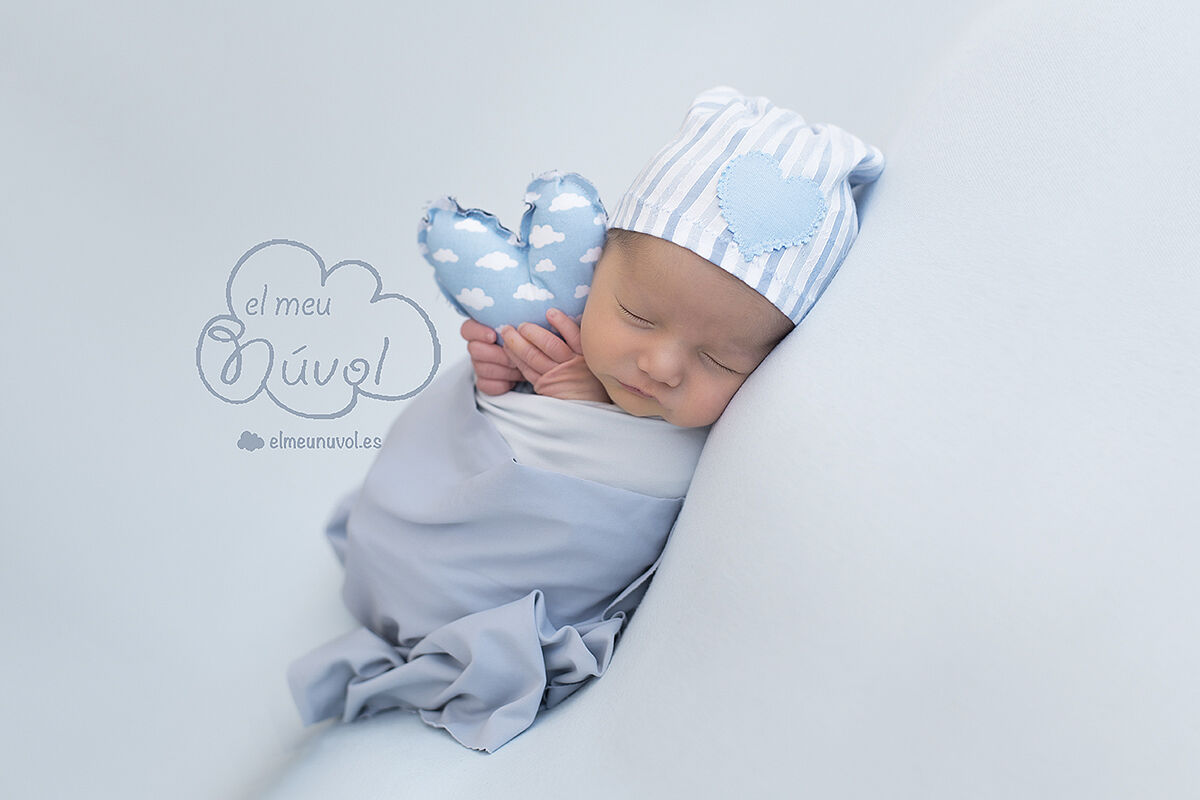 fotografo recién nacido igualada barcelona reportaje newborn bebe nounat nadó el meu núvol fotografo infantil familia00016