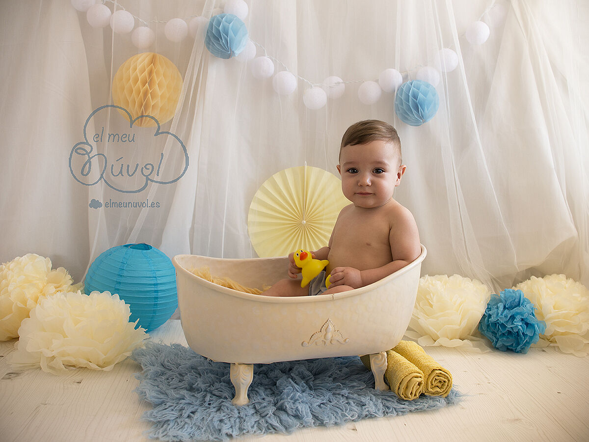 fotografía primer cumpleaños smash the cake amarillo y azul igualada barcelona el meu núvol fotógrafo infantil bebé00020