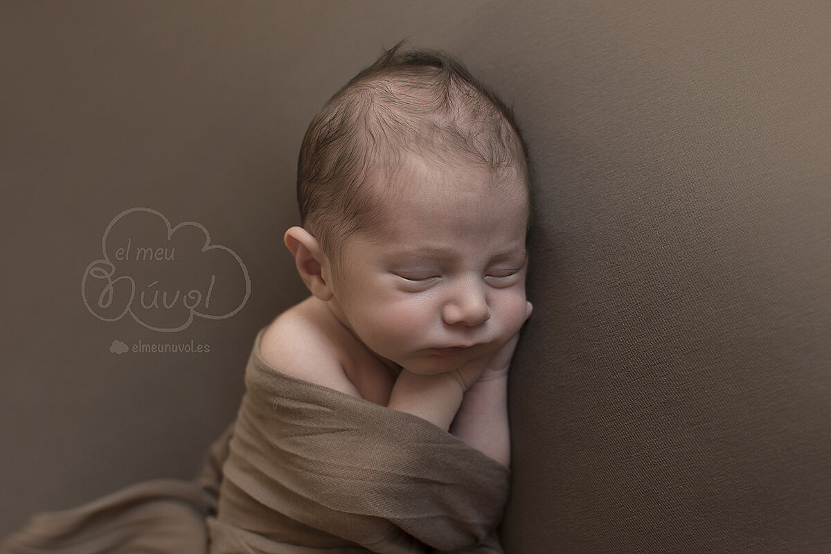 Fotografo newborn igualada barcelona fotos embarazo reciñen nacido el meu nuvol fotografía infantil familiar4