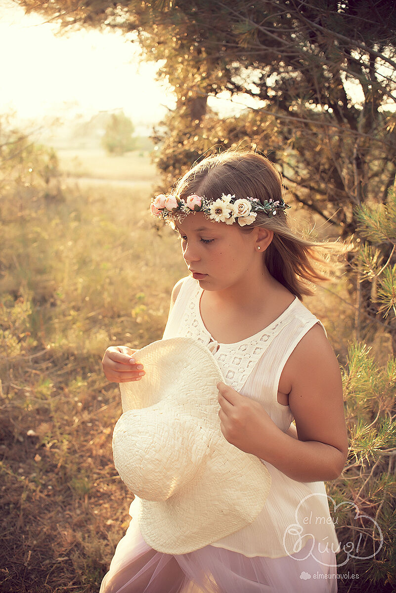fotografía en exterior infantil atardecer princesas el meu núvol fotógrafo newborn familiar 00002