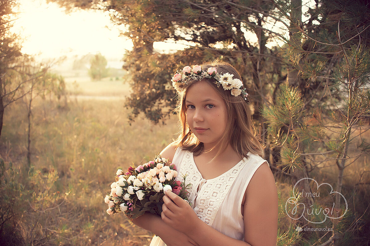 fotografía en exterior infantil atardecer princesas el meu núvol fotógrafo newborn familiar 00004