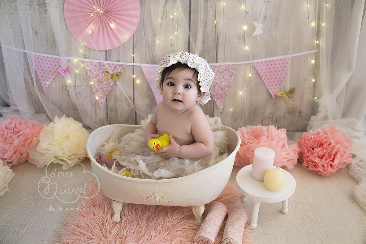 fotografía smash the cake en igualada barcelona rosa palo el meu núvol fotógrafo newborn infantil igualada00006