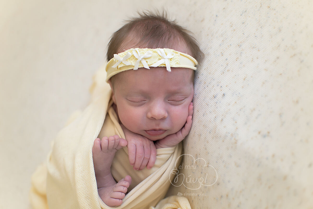 fotografía de recién nacido en igualada barcelona el meu núvol fotógrafo newborn infantil bebé nounat