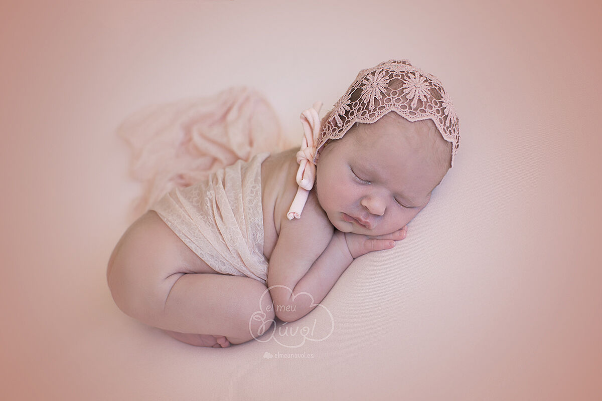 fotografía de recién nacido en igualada barcelona el meu núvol fotógrafo newborn infantil bebé nounat00009