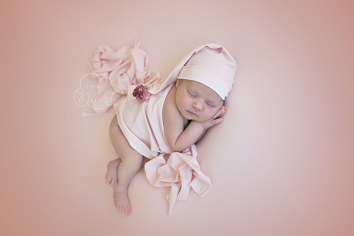 fotografía de recién nacido en igualada barcelona el meu núvol fotógrafo newborn infantil bebé nounat00013