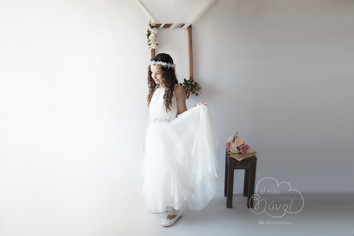 fotografía de comunión en igualada barcelona estudio de luz natural el meu núvol fotógrafa newborn infantil familiar00039