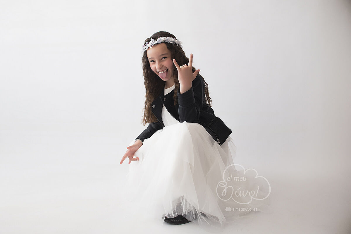 fotografía de comunión en igualada barcelona estudio de luz natural el meu núvol fotógrafa newborn infantil familiar00045