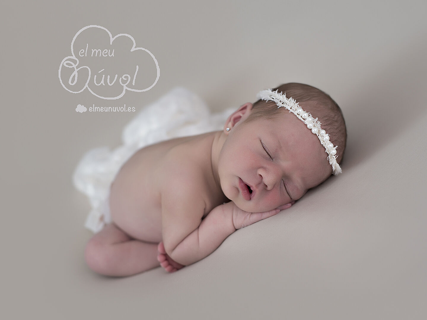 FOTOGRAFO_NEWBORN_IGUALADA_BARCELONA_FOTOS_RECIEN_NACIDO_EL_MEU_NUVOL_FOTOGRAFIA_EMBARAZO_FAMILIA_NOUNAT_NADO_BEBE_00004