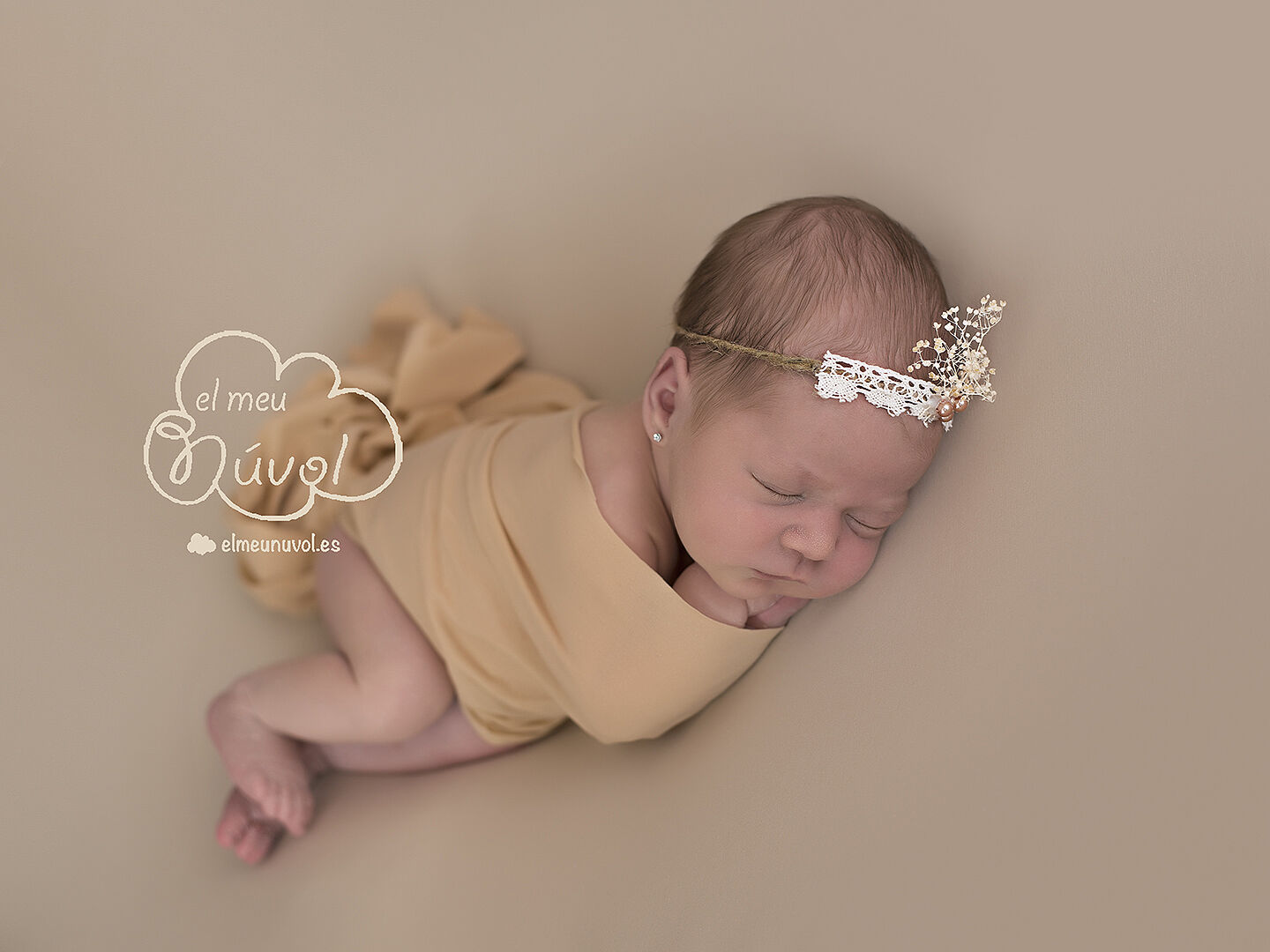 FOTOGRAFO_NEWBORN_IGUALADA_BARCELONA_FOTOS_RECIEN_NACIDO_EL_MEU_NUVOL_FOTOGRAFIA_EMBARAZO_FAMILIA_NOUNAT_NADO_BEBE_00011