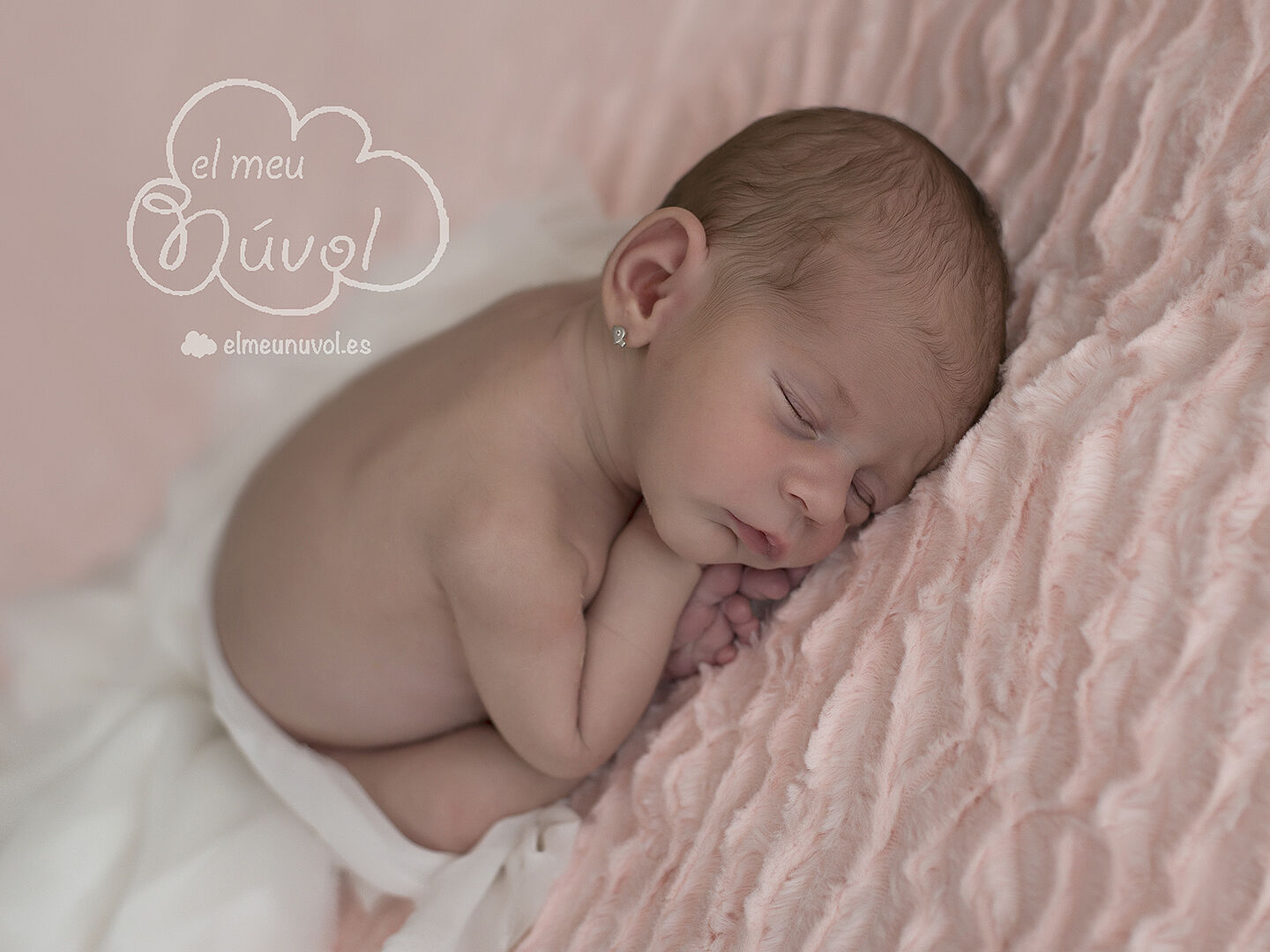 FOTOGRAFO_NEWBORN_IGUALADA_BARCELONA_FOTOS_RECIEN_NACIDO_EL_MEU_NUVOL_FOTOGRAFIA_EMBARAZO_FAMILIA_NOUNAT_NADO_BEBE_00002