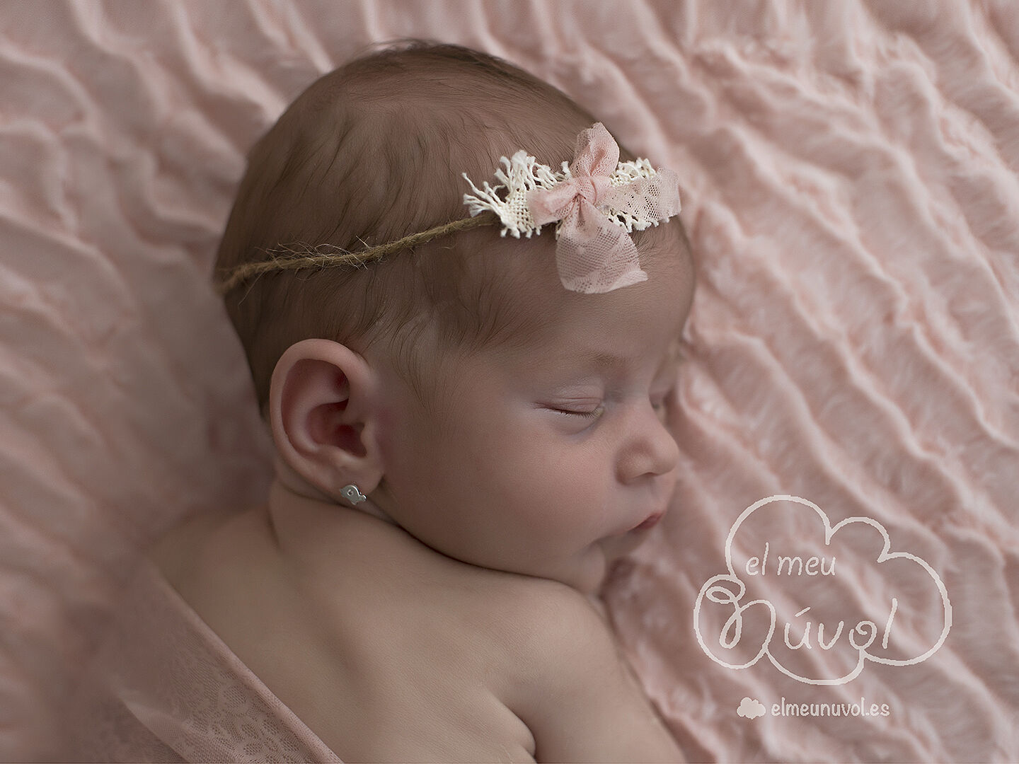 FOTOGRAFO_NEWBORN_IGUALADA_BARCELONA_FOTOS_RECIEN_NACIDO_EL_MEU_NUVOL_FOTOGRAFIA_EMBARAZO_FAMILIA_NOUNAT_NADO_BEBE_00006