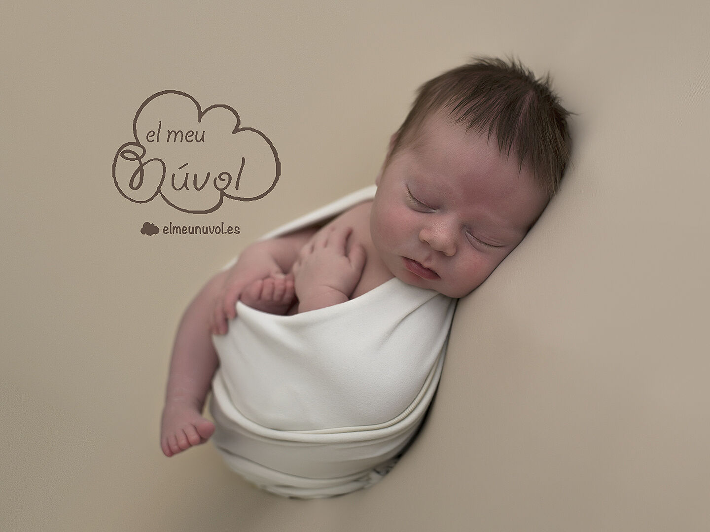 FOTOGRAFO_NEWBORN_IGUALADA_BARCELONA_FOTOS_RECIEN_NACIDO_EL_MEU_NUVOL_FOTOGRAFIA_EMBARAZO_FAMILIA_NOUNAT_NADO_BEBE_00009