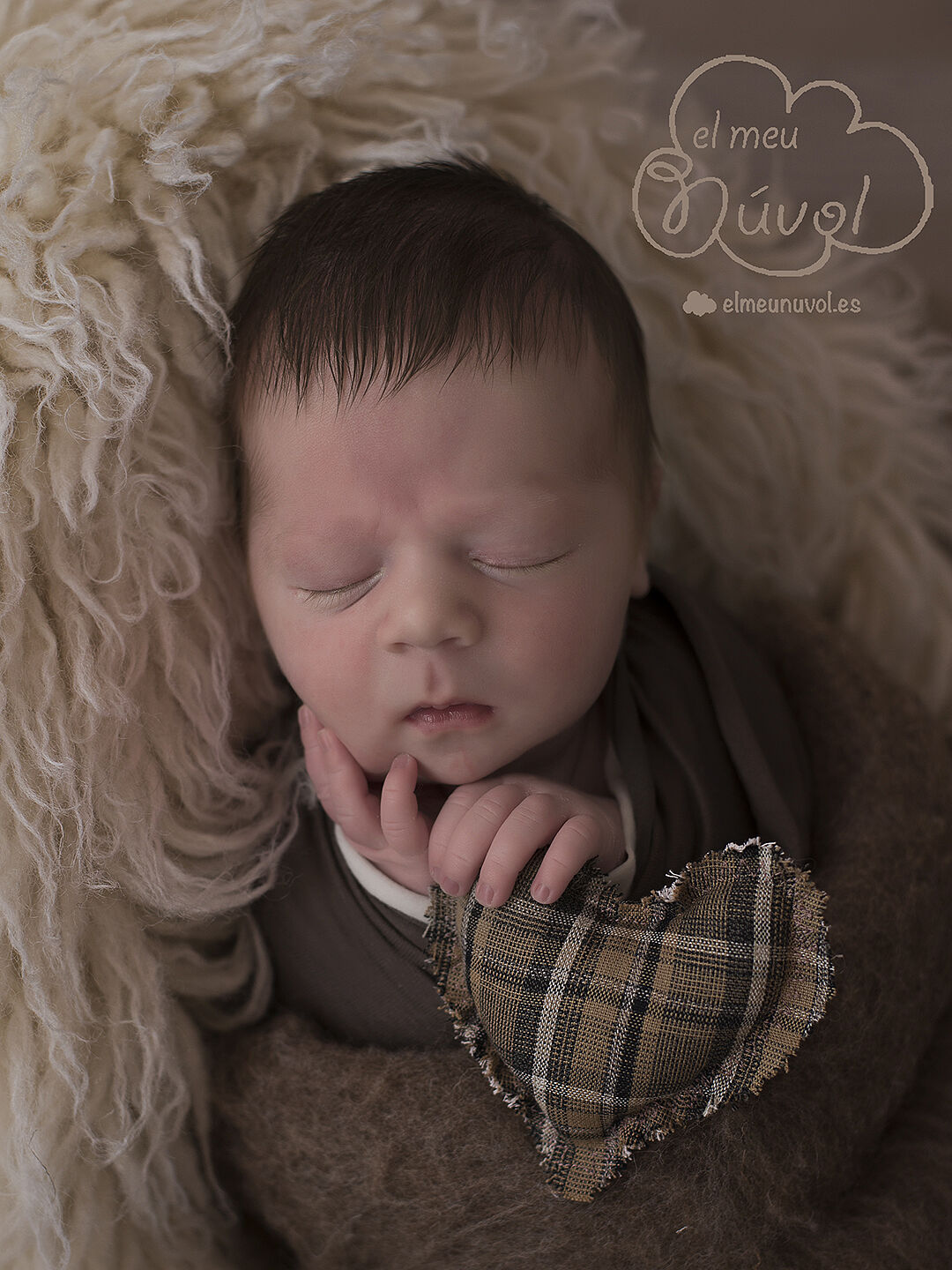 FOTOGRAFO_NEWBORN_IGUALADA_BARCELONA_FOTOS_RECIEN_NACIDO_EL_MEU_NUVOL_FOTOGRAFIA_EMBARAZO_FAMILIA_NOUNAT_NADO_BEBE_00024