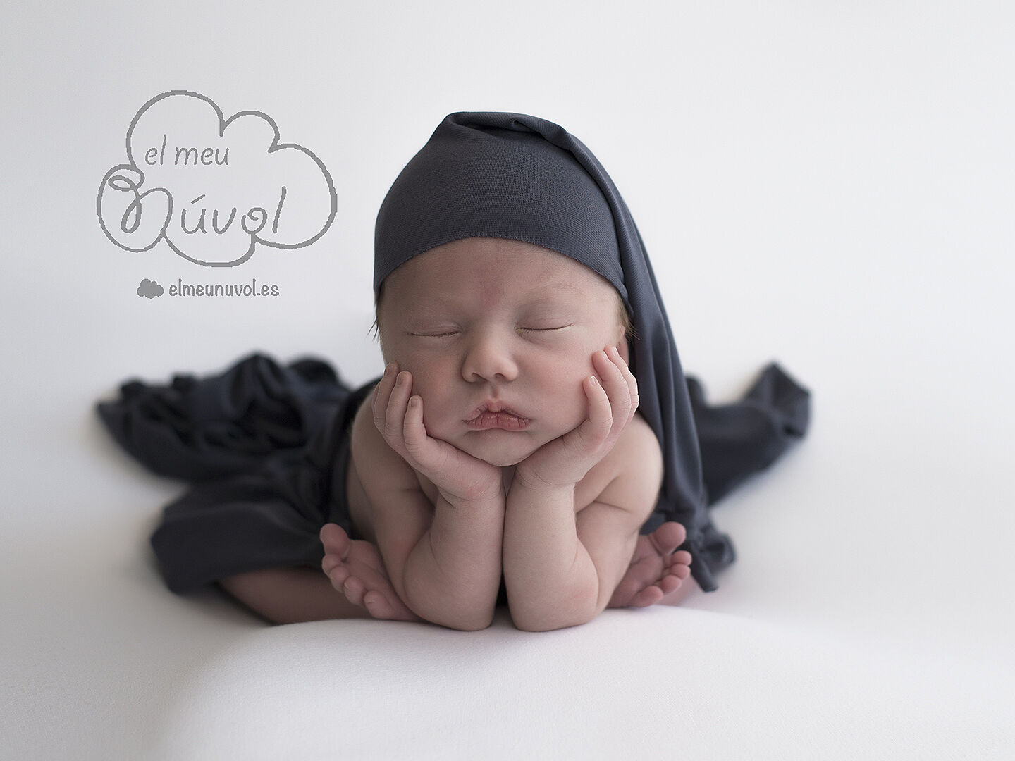 FOTOGRAFO_NEWBORN_IGUALADA_BARCELONA_FOTOS_RECIEN_NACIDO_EL_MEU_NUVOL_FOTOGRAFIA_EMBARAZO_FAMILIA_NOUNAT_NADO_BEBE_00010