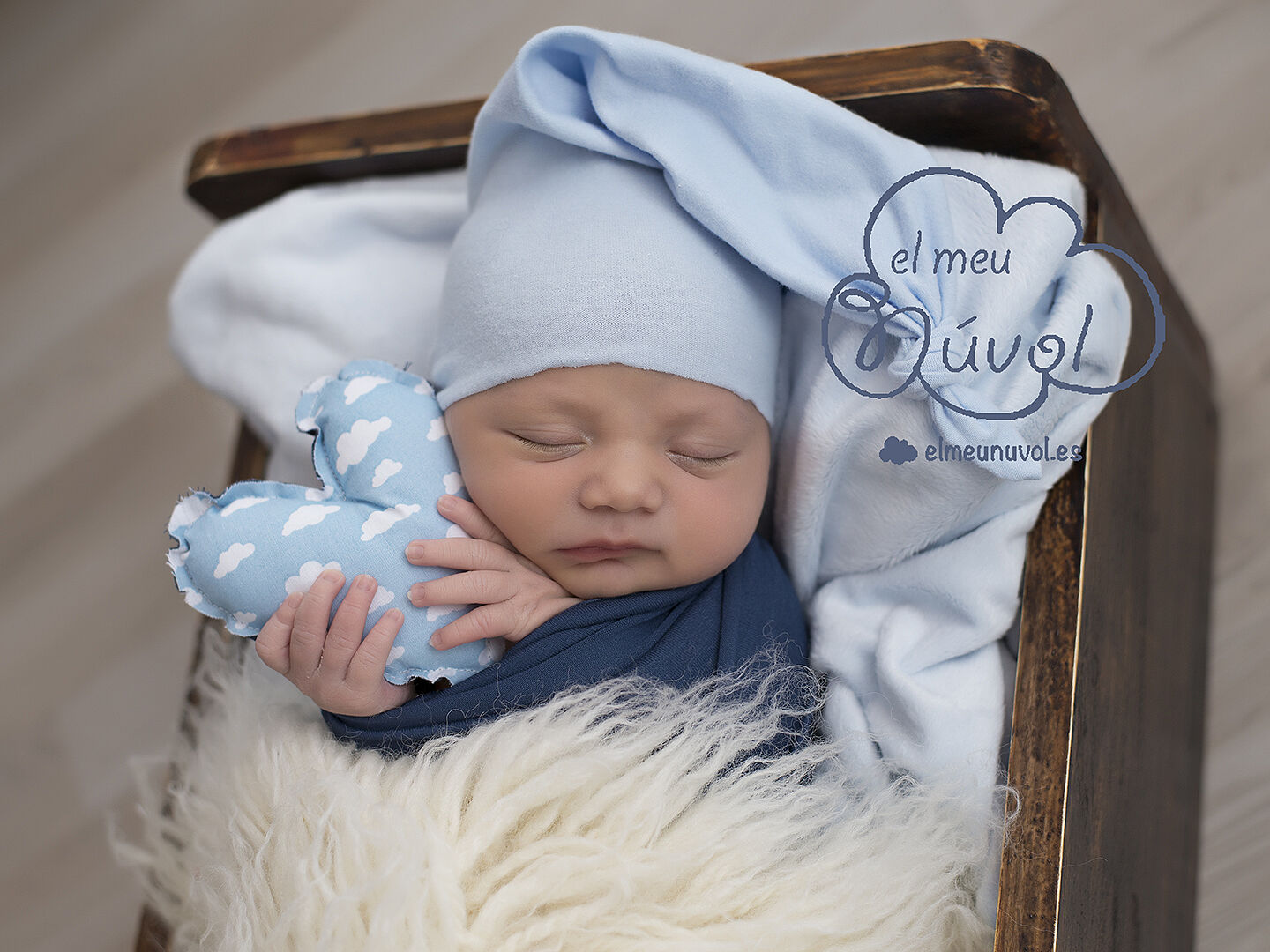 FOTOGRAFO_NEWBORN_IGUALADA_BARCELONA_FOTOS_RECIEN_NACIDO_EL_MEU_NUVOL_FOTOGRAFIA_EMBARAZO_FAMILIA_NOUNAT_NADO_00020