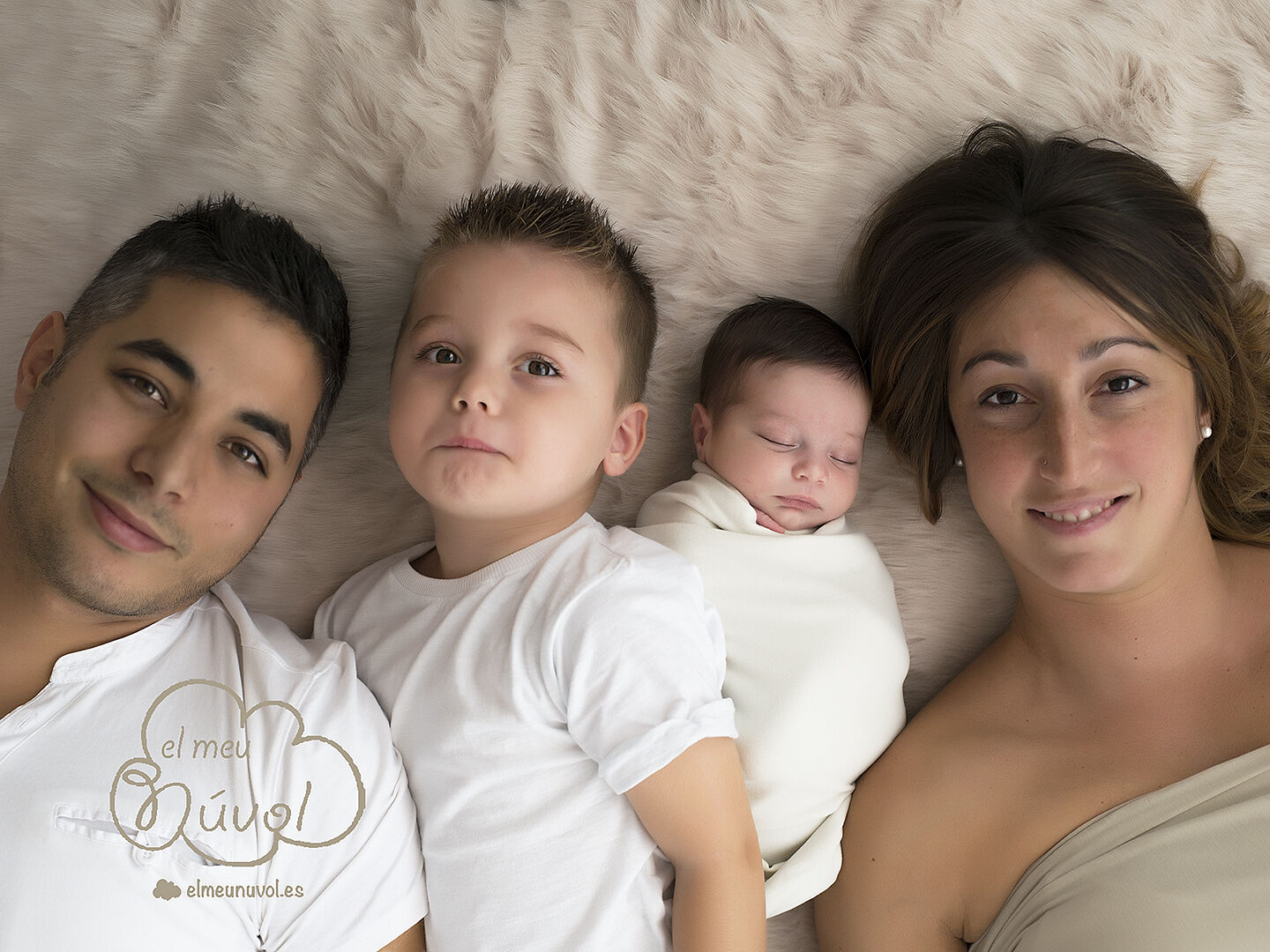 FOTOGRAFO-NEWBORN-BEBES-IGUALADA-BARCELONA-REPORTAJE-RECIEN-NACIDO-ANOIA-VILAFRANCA-MANRESA-EMBARAZO-NOUNAT-EL-MEU-NUVOL-FOTOGRAFIA-NADO-INFANTIL-00084