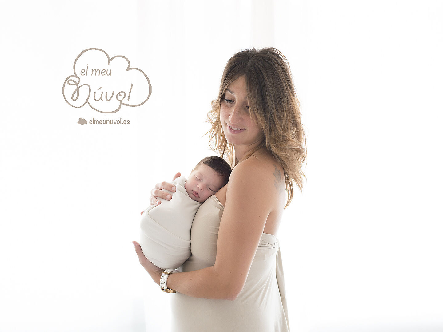 FOTOGRAFO_NEWBORN_BEBE_IGUALADA_BARCELONA_FOTOS_EL_MEU_NUVOL_FOTOGRAFIA_RECIEN_NACIDO_INFANTIL_EMBARAZO_FAMILIA_NOUNAT_NADO_00033