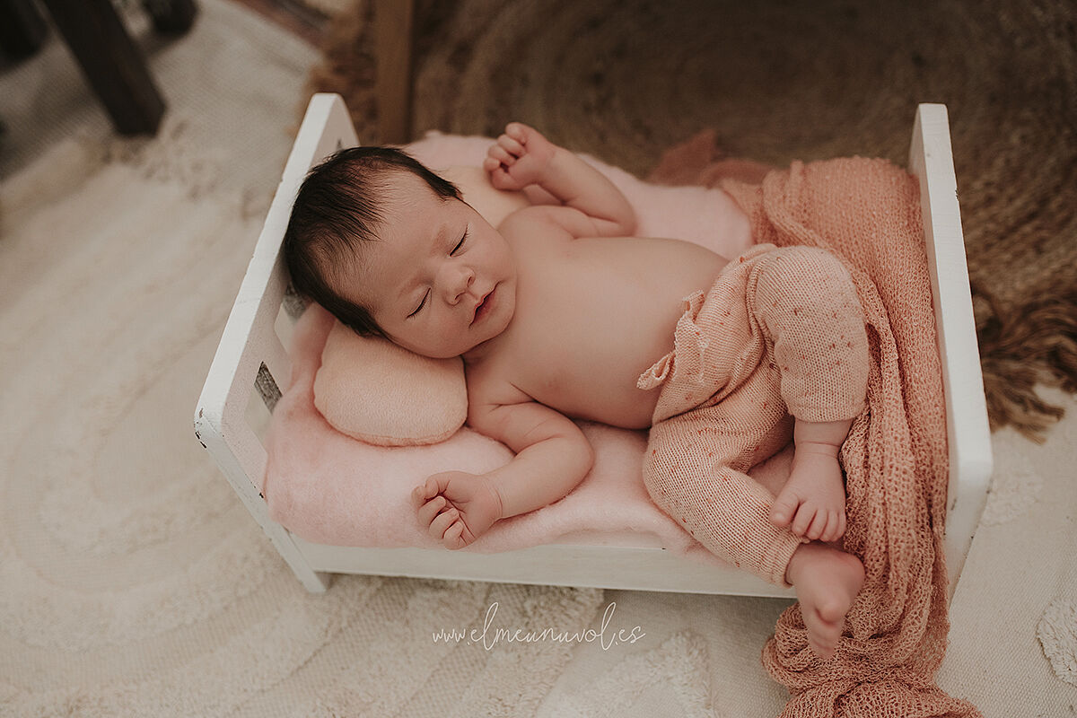 sesion de recién nacido en igualada barcelona el meu nuvol fotografia maternidad newborn00012