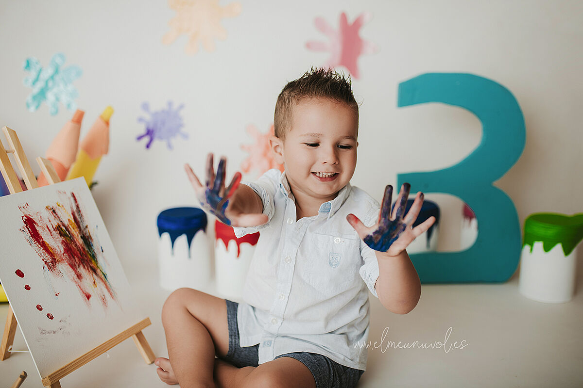 sesion smash paint en igualada el meu nuvol fotografia de cumpleaños infantil familiar00008