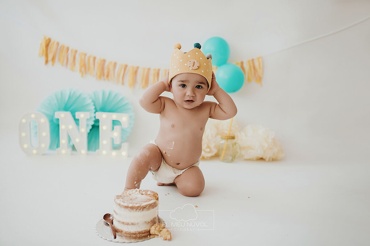 sessió smash cake a igualada barcelona el meu nuvol fotografia infantil00018